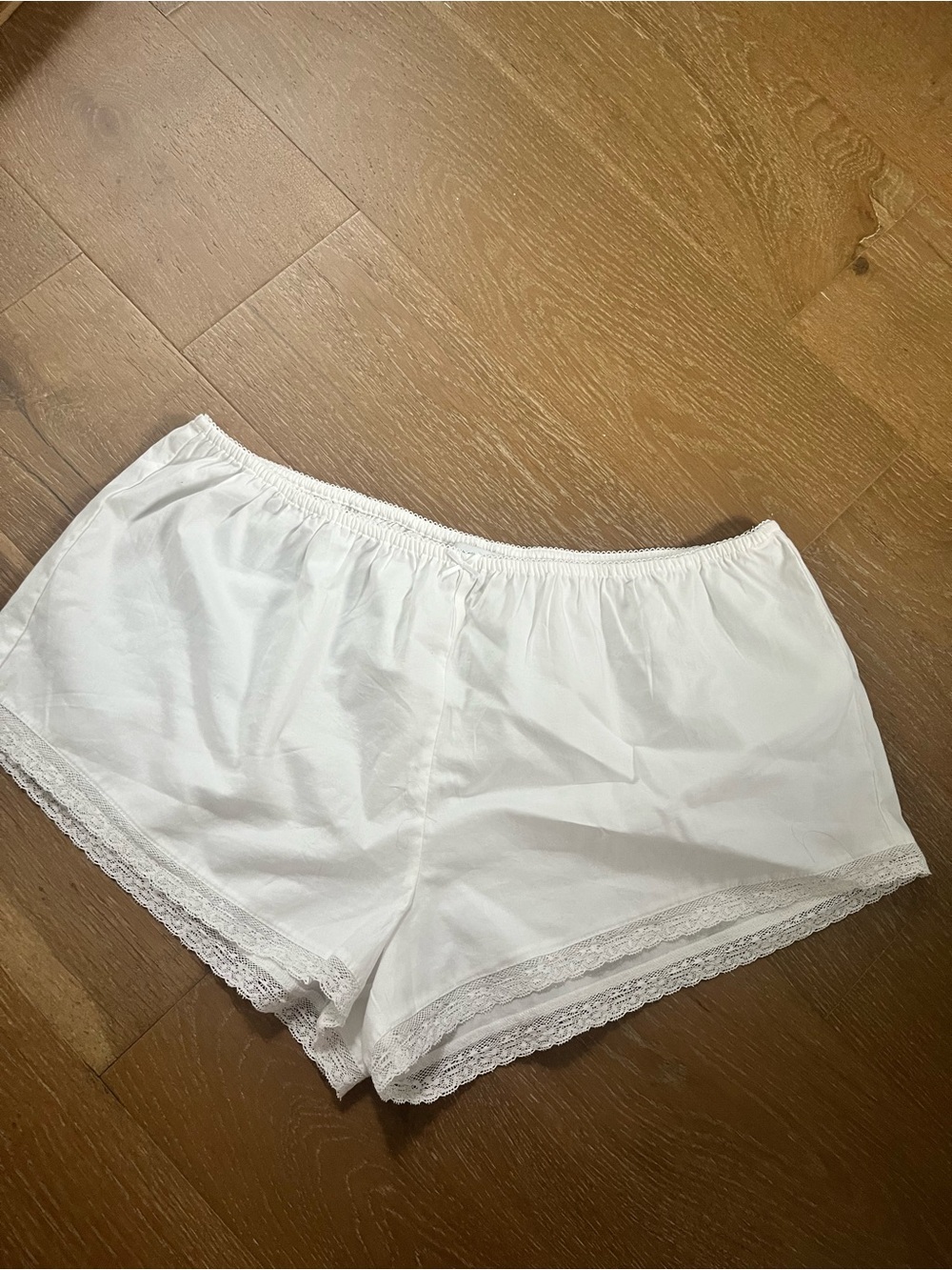 Aritzia White Lace-Trim Shorts